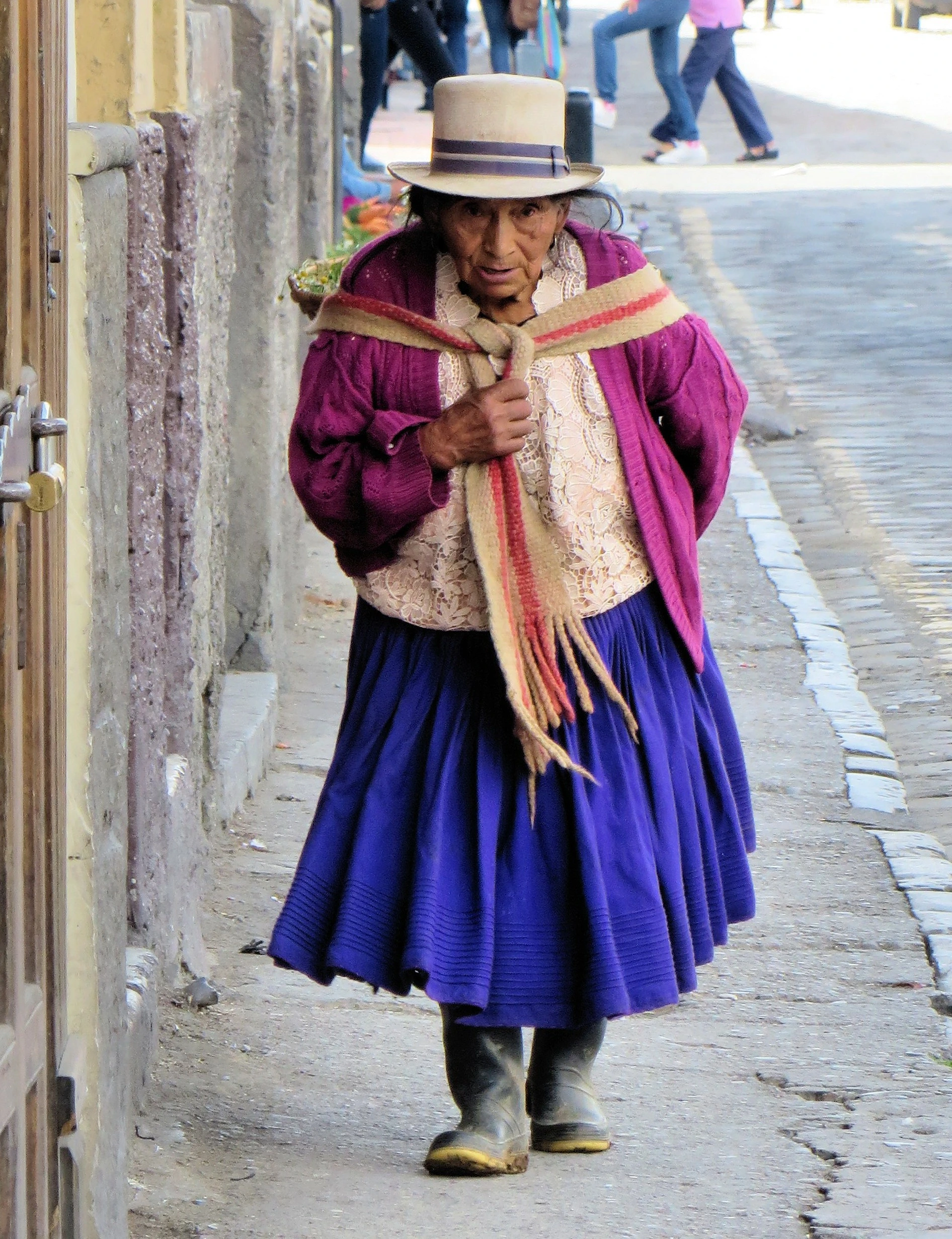 Women artisans weaving in Ecuador
